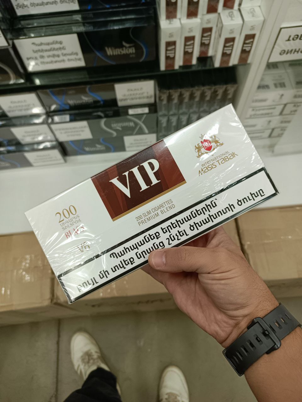 Vip V6 Black Slims