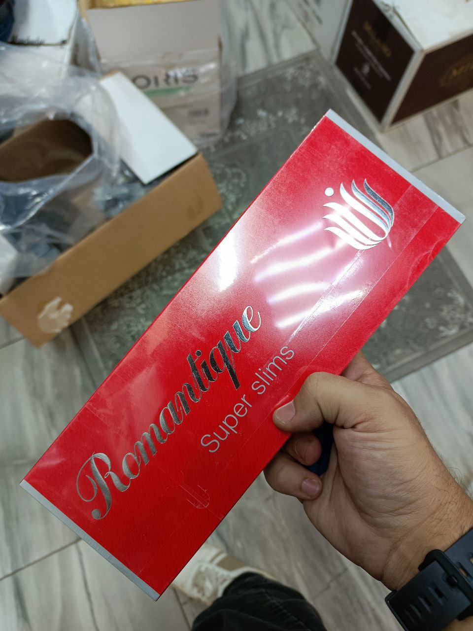 Romantique Red Superslims